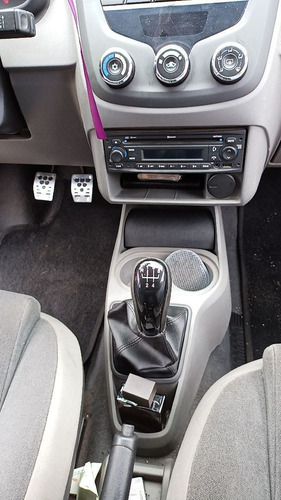 Imagem 6 de 11 de Chevrolet Agile 2010 1.4 Ltz 5p