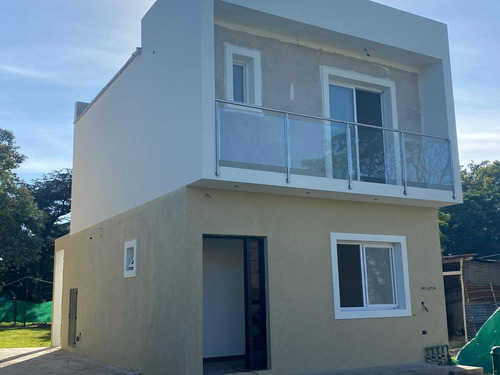 Imagen 1 de 5 de Venta De Casa 3 Ambientes En Barrio Green Houses Gutemberg Y Rosetti San Miguel