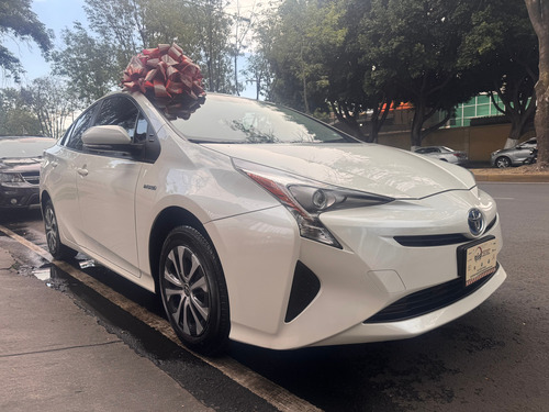 Toyota Prius 1.8 Premium Cvt