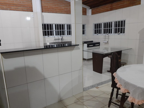 Imagem 2 de 30 de Chácara 1152m2 No Condomínio New Parque Tênis, Casa Sede Com 208m2, 3 Dormitórios, 2 Suítes, Cozinha Americana, Varanda, Área De Lazer Completa - Ch00204 - 70583098