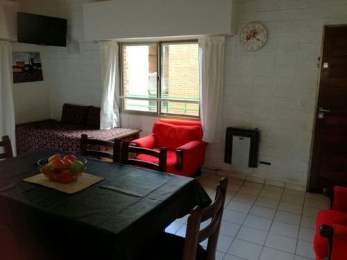 Imagen 8 de 14 de Jonas 580