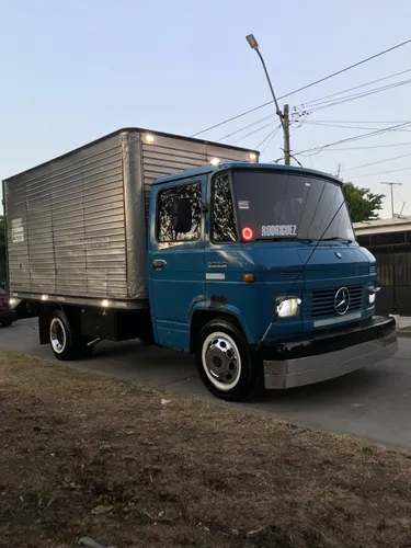Mercedez Benz 608
