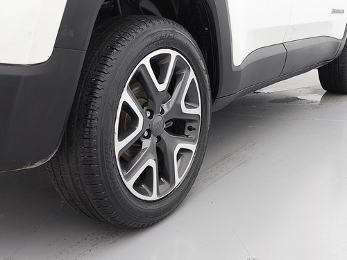 Jeep Renegade 1.8 16V FLEX LONGITUDE 4P AUTOMÁTICO