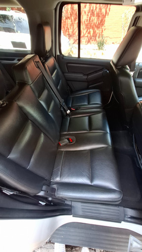 Ford Explorer Limited V8 Sync 4x2 Mt