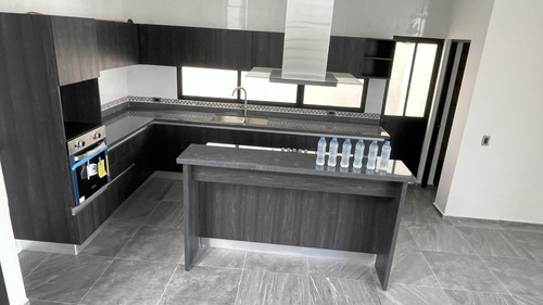 Casa Nueva En Venta En Lomas De Juriquilla