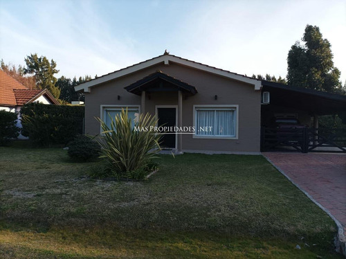 Imagen 2 de 30 de Casa 4 Ambientes En Lote Interno Malibu Canning