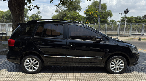 Volkswagen Suran 1.6 Imotion Highline 110cv
