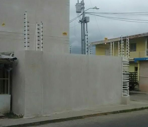 Imagen 4 de 5 de Instalación Cerco Eléctrico Por Metro Lineal