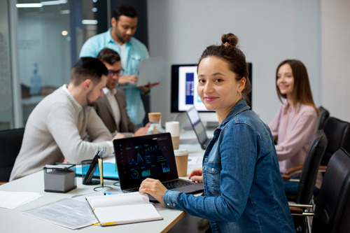 Servicio De Gestoría Y Organización Digital Para Pyme's