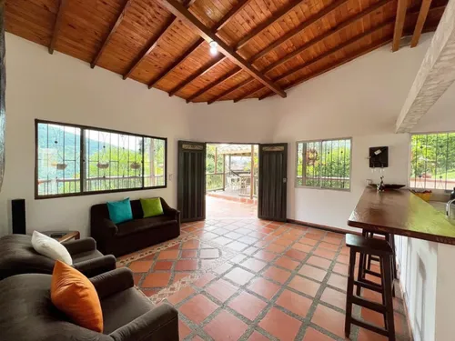 Finca En Venta En Copacabana. Cod V11882