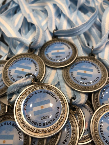 Diploma + Medalla Jura De Bandera + Cinta