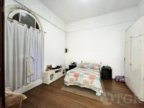 Venta Ph 3 Ambientes En Ciudadela Con Patio
