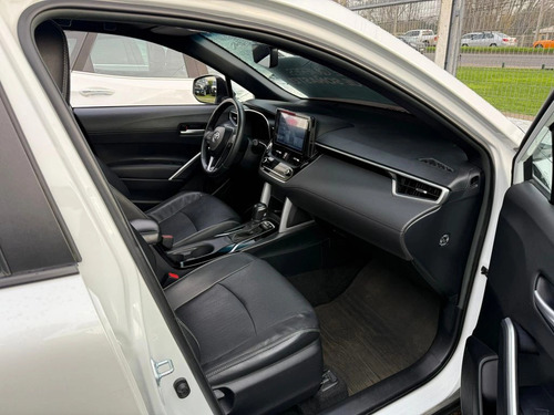 Toyota Corolla Cross 1.8 Seg Hybrid 4x2 Cvt At 5p