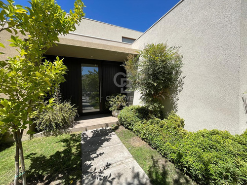 Condominio Terrazas De Chicureo I Mediterránea I Colegios