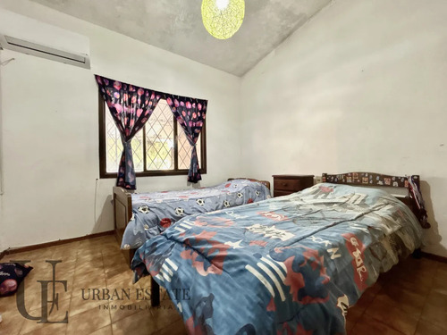 Venta Casa 3 Dormitorios Con Terreno Amplio, En Pando