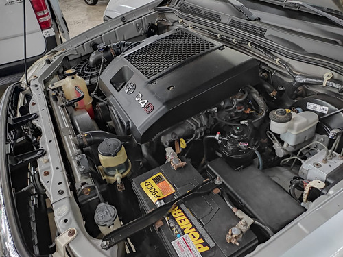 Toyota Hilux 3.0 Srv Cab. Dupla 4x4 Aut. 4p