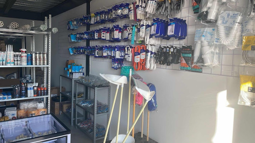 Se Venden Muebles Y Producto De Ferretaria