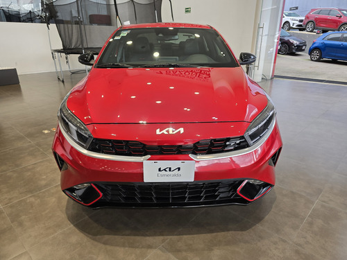Kia Forte 4p GT L4/1.6/T Aut