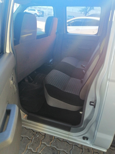 Nissan Np300 2.5 Cabina Doble 133cv 4x2 2010