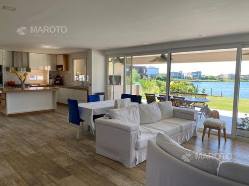 Imagen 18 de 30 de Casa En Venta En Barrio El Canton - Maroto Propiedades