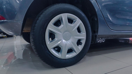 Imagem 14 de 14 de Renault Sandero Authentique 1.0 12v Sce (flex)