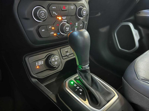 Jeep Renegade 2.0 16V TURBO DIESEL LONGITUDE 4P 4X4 AUTOMÁTICO