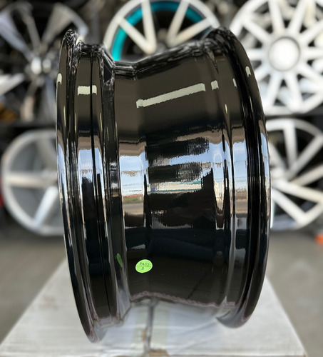 Rines Escra 17x75/205 Ms Vocho Msi 4 Pz Color Negro/pulido