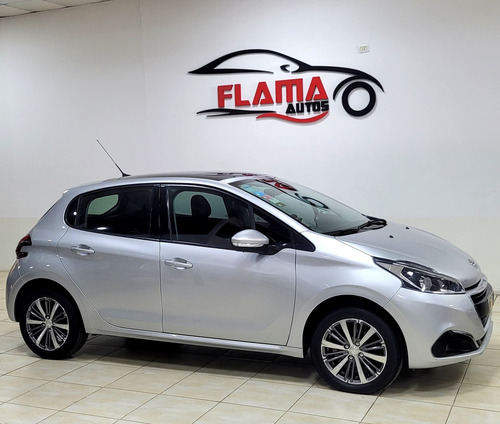 Peugeot 208 1.6 Feline