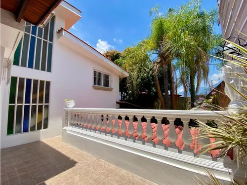 Casa En Venta Con Planta Eléctrica Macaracuay