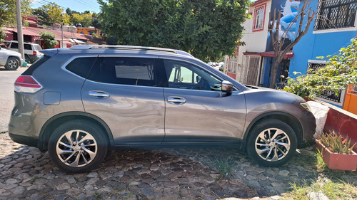 Nissan X-Trail 2.5 Advance 3 Row Cvt