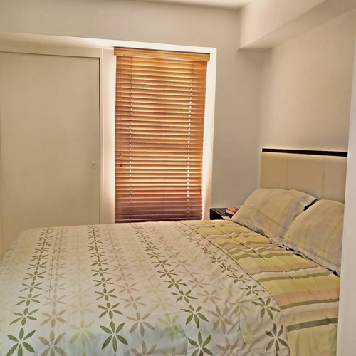 Apartamento En Venta Manzanares 25-16740 Mb