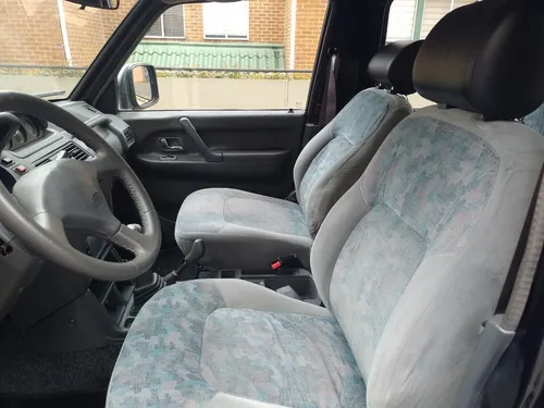 Mitsubishi Montero 2.4 V11 Vna