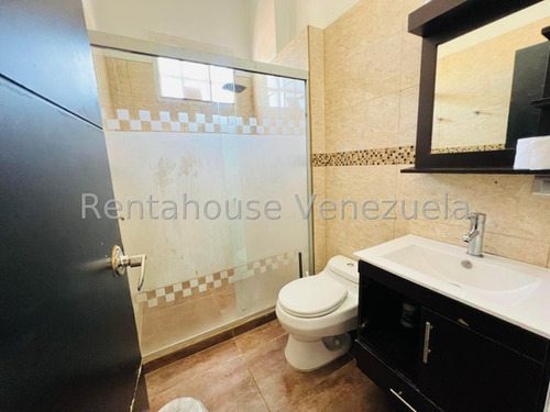 Estefani Salon Vende Casa En Bararida-lara-25-6025/