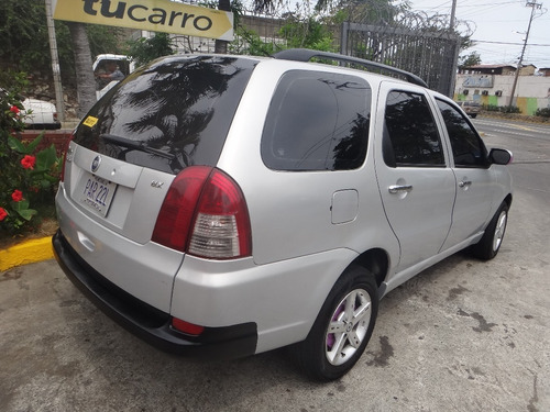 Imagen 4 de 13 de Fiat Palio Weekend Sincronico