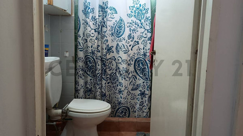 Venta Departamento De 3 Dormitorios En Fonavi Parque Field