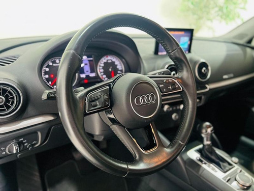Audi A3 Sedan 1.4 Tfsi Ambiente Flex Tiptronic 4p