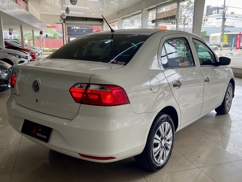 Volkswagen Voyage Volkswagen Voyage 1.0 MPI (Flex)
