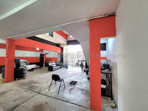 Milagros Inmuebles Edificio Venta Barquisimeto Lara Zona Centro Economica Residencial Economico Comercial Código Inmobiliaria Rent-a-house 25-140