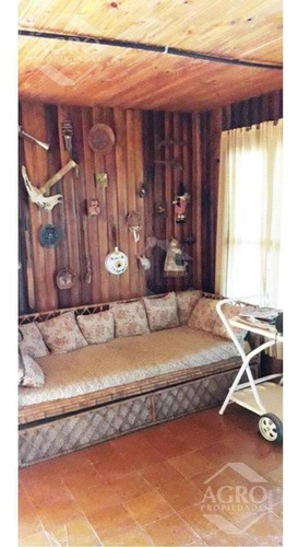 Venta Casa 3 Amb Con Piscina En Barrio Parque Sakura, Exaltacion De La Cruz Limite Con Pilar.