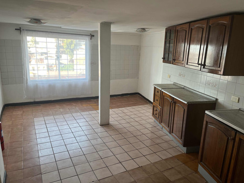 Arriendo De Loft, Casa Dividida 4 Loft ( Piso 1 Disponible)