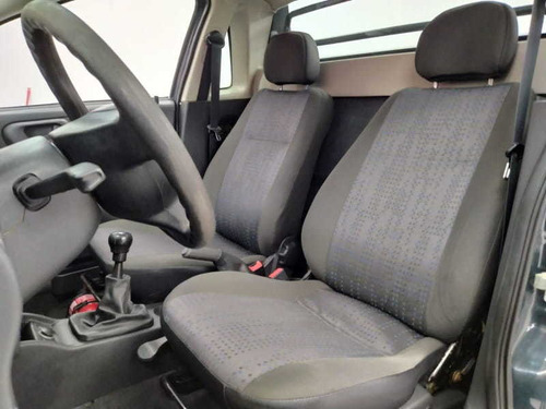 Imagem 4 de 10 de Chevrolet Montana Conquest 2008