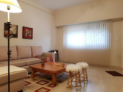 Hermosa Casa 4 Ambientes Excelente Estado!