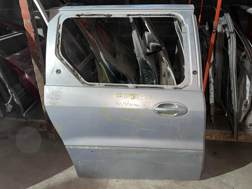 Puerta Windstar 99-04 Trasera Derecha #2055-23