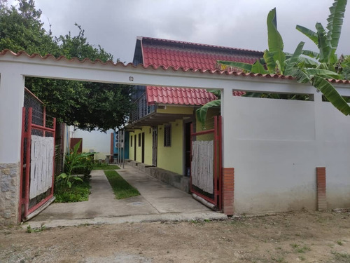 3 Chalets De Oportunidad En Choroni Aragua