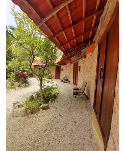 Venta De Villa Ecologica Con Cenote Privada