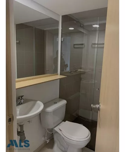 Venta Apartaemento En Itagui Muy Central(mls#249699)