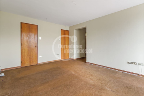 Departamento En Venta De 4 Dorm. En Providencia