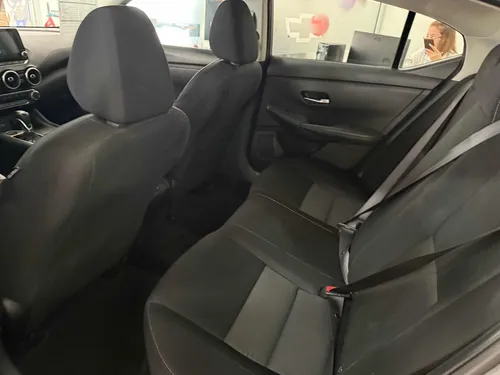 Nissan Sentra 2.0 Advance Cvt