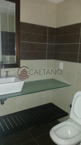 Apartamento En Peninsula - Punta Del Este- Ref: 2343