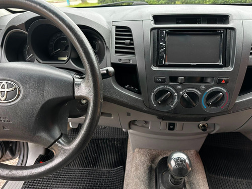 Toyota Hilux 2.7 Nafta